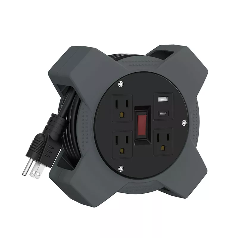 Plastikowy bęben na przewód USB z 3 gniazdami, 20 stóp Plastikowy bęben na przewód USB z 3 gniazdami, 20 stóp